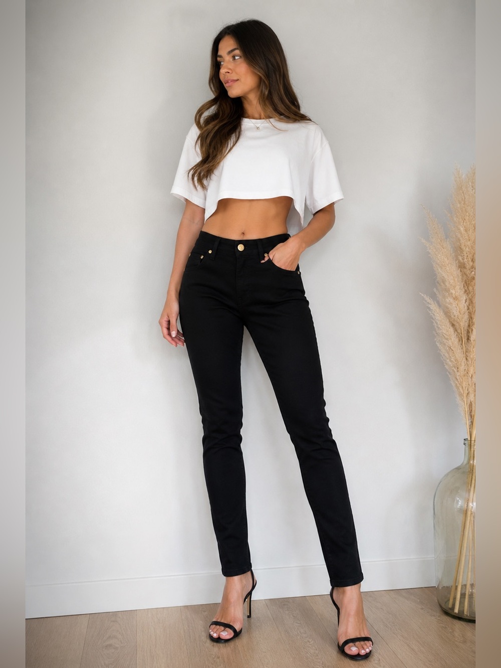 NWOT Celebrity Pink Black Skinny Jeans Women Size 9/29 High Rise